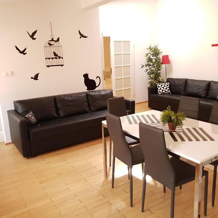 Aparthotel Old City Krakow Luaran gambar
