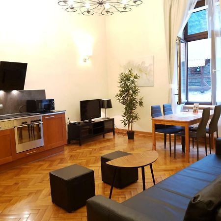 Aparthotel Old City Krakow Luaran gambar