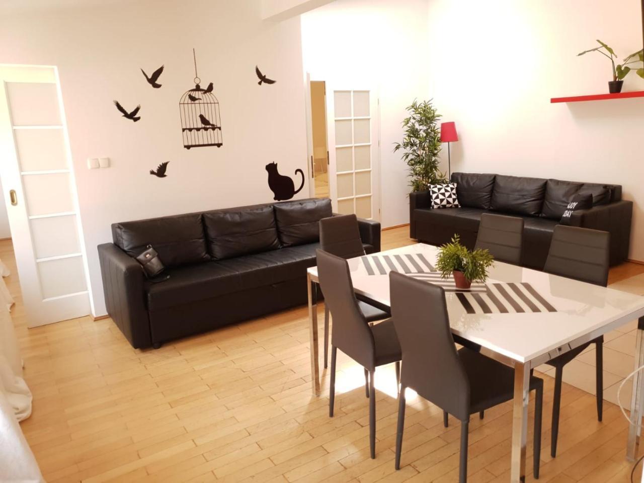Aparthotel Old City Krakow Luaran gambar