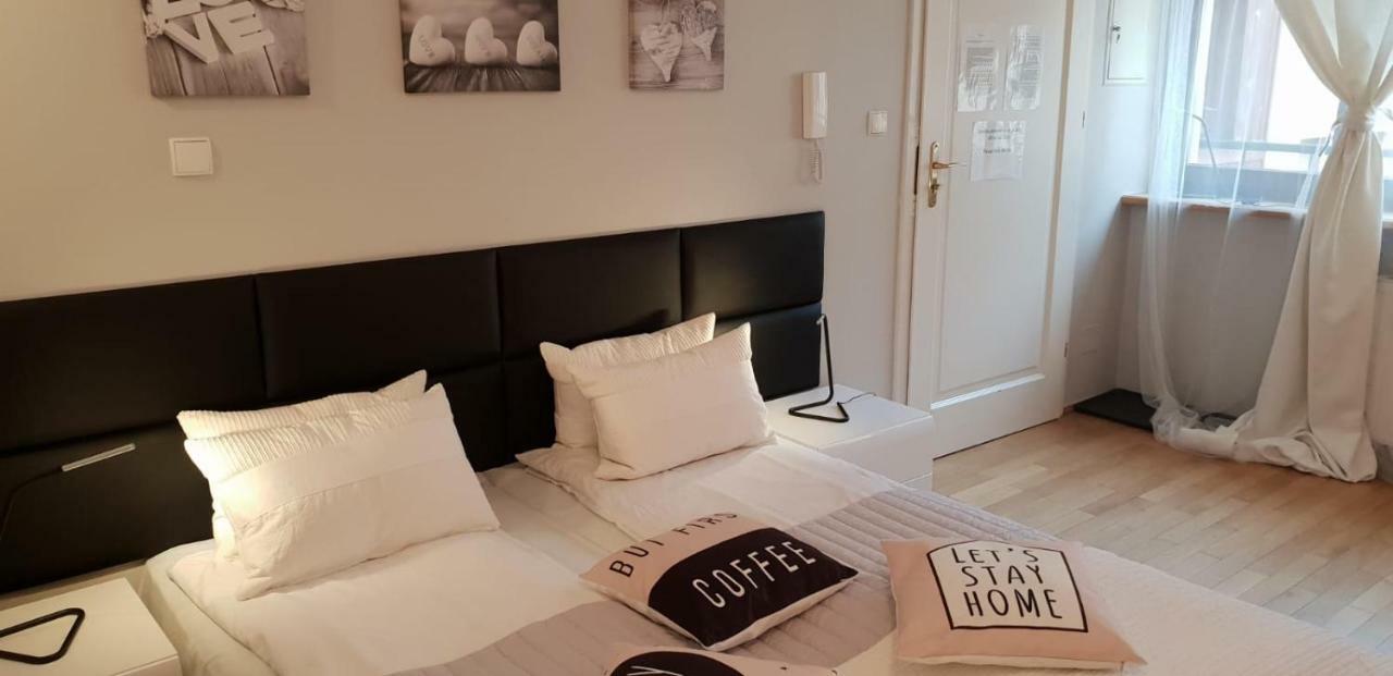 Aparthotel Old City Krakow Luaran gambar