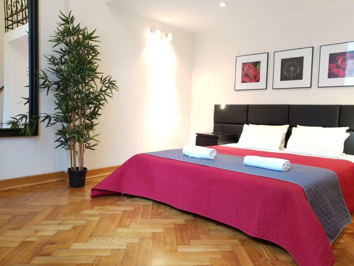 Aparthotel Old City Krakow Luaran gambar